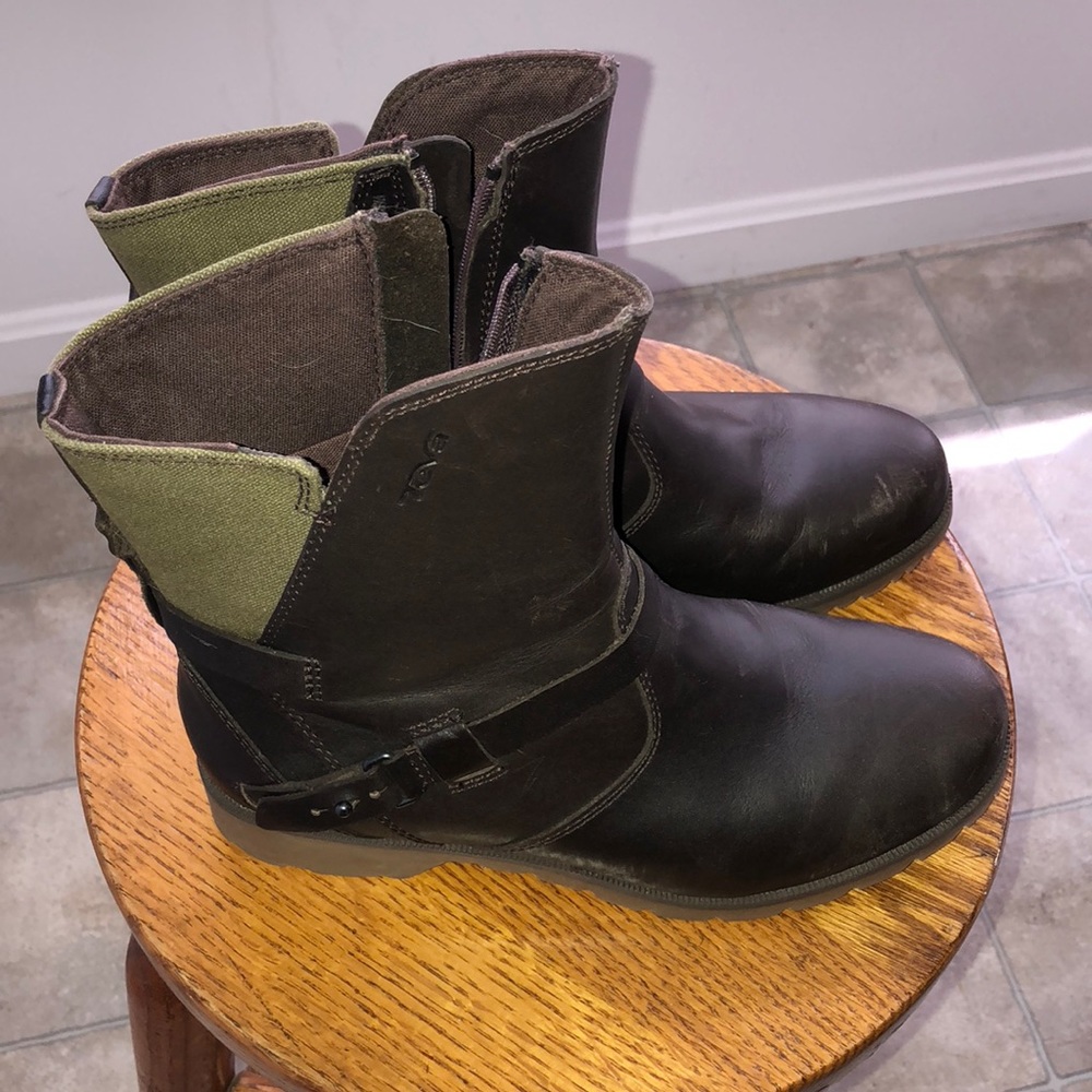 Teva Ankle boots